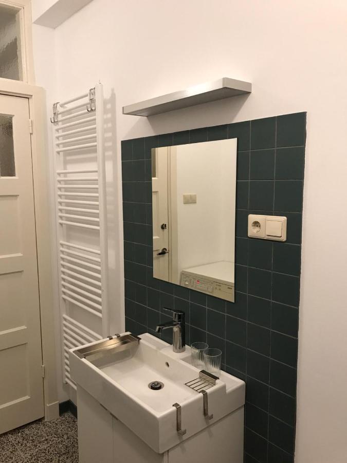 Huis Nummer 1 Eindhoven Ngoại thất bức ảnh
